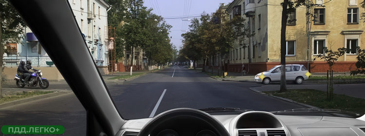 Прямая дорога, зелёный светофор, пешеходный переход